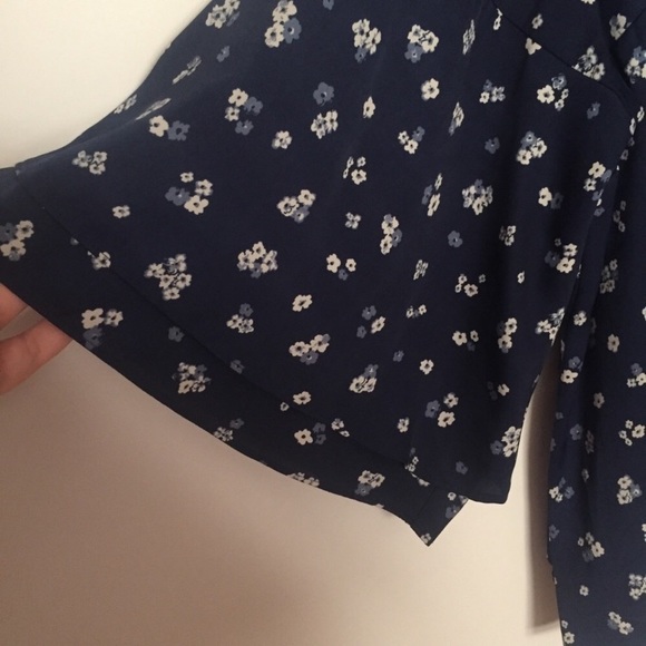 Lane Bryant Navy Blue Floral Blouse - Picture 4 of 5